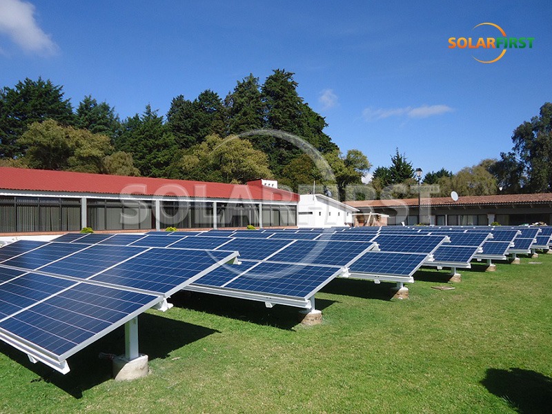 オーストラリアの230KWp単柱地上設置