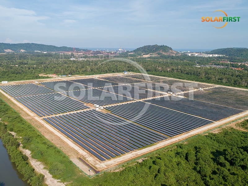 マレーシアにおける23MWp地上発電所プロジェクト
