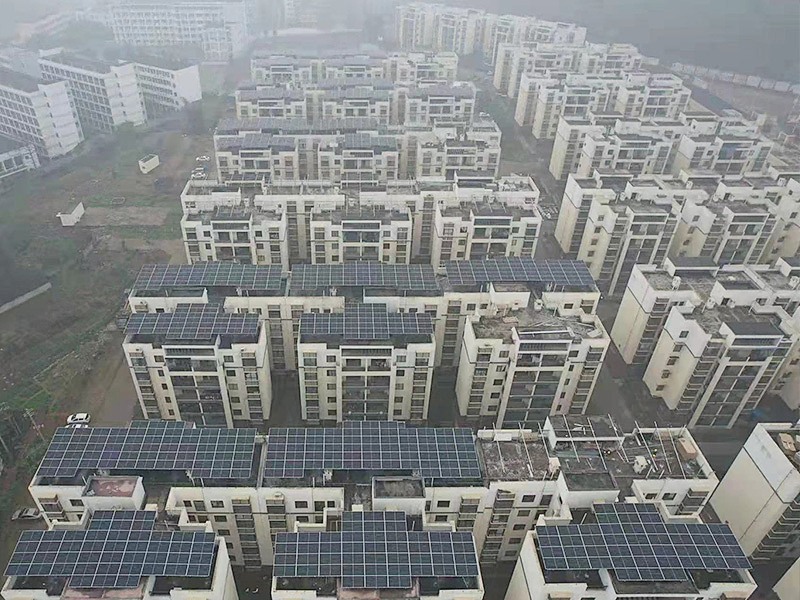 中国はグリーンエネルギーへの移行において目覚ましい進歩を遂げている