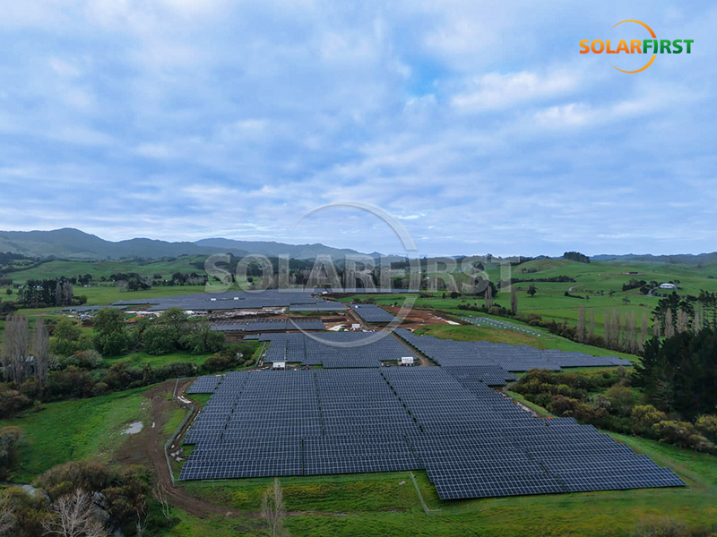 ニュージーランドの30.7MWp地上設置型