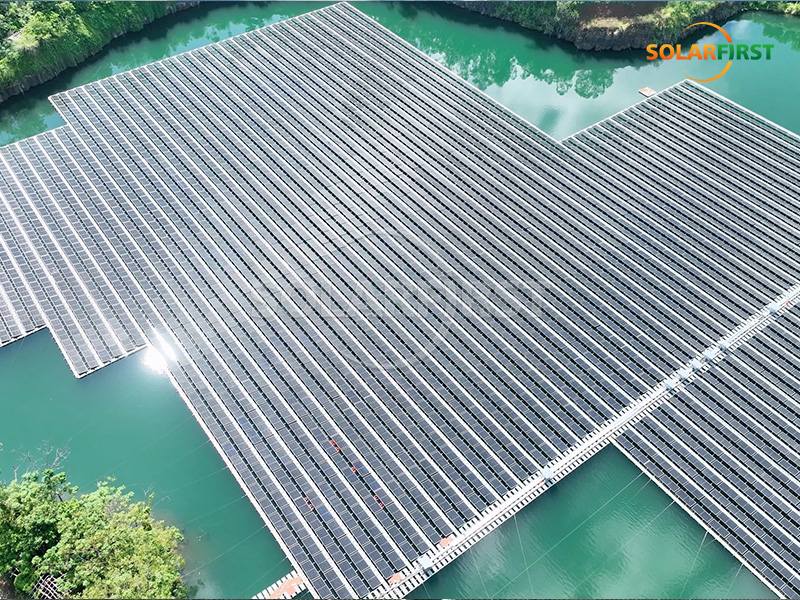 7.2MWの浮体式太陽光発電プロジェクトが稼働を開始、海南島のグリーンエネルギー移行を推進